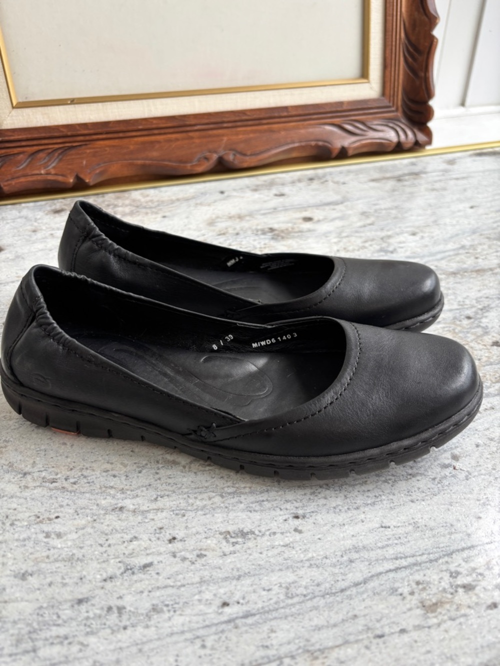 BORN Reija Leather Slip On Ballet Flats EUR 39 USA 8 Comfort Shoes